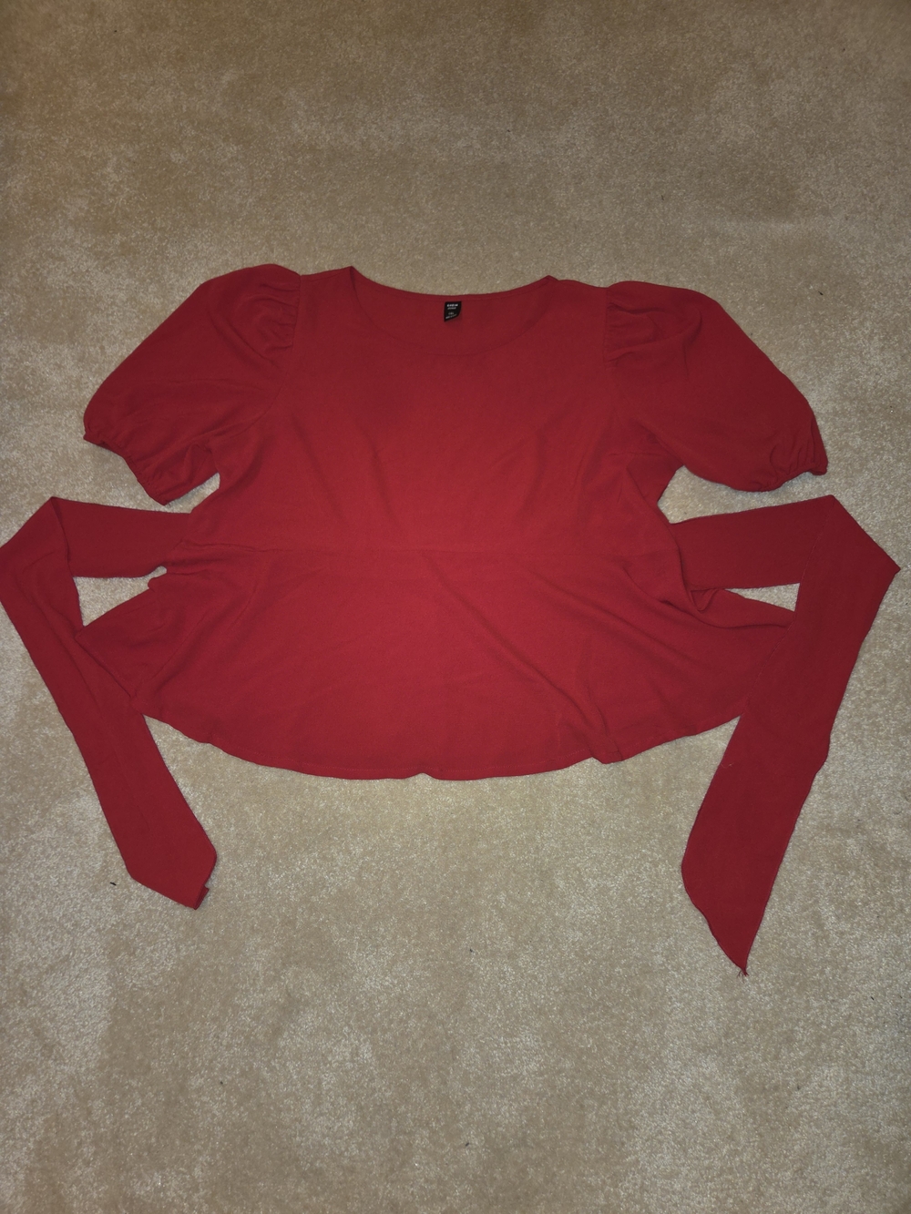 SHEIN Red Puff Sleeve Tie-Back Crop Top